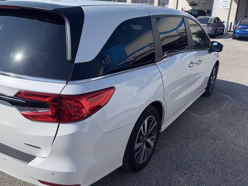 Used 2021 Honda Odyssey Touring image 6
