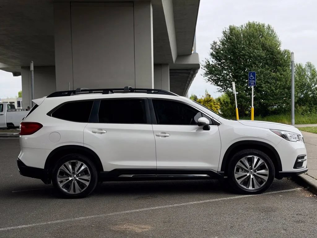 Used 2020 Subaru Ascent Limited w/ Technology Package AWD/4WD image 9