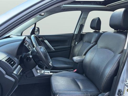 Used 2014 Subaru Forester 2.5i Limited w/ Popular Package #2 AWD/4WD image 12