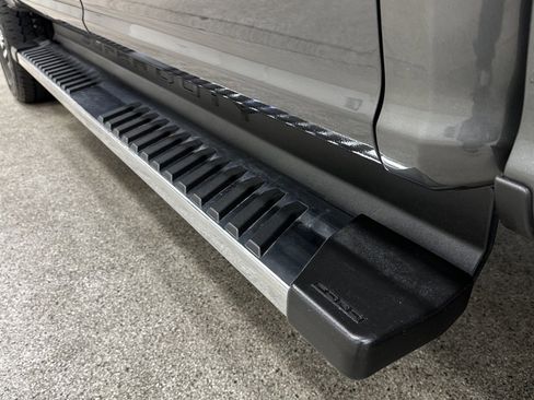 Used 2020 Ford F250 Lariat w/ Lariat Ultimate Package image 15