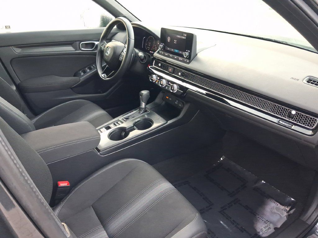 Used 2024 Honda Civic Sport image 25
