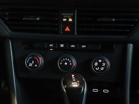 Certified 2023 Volkswagen Jetta Sport image 14