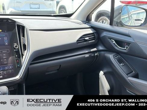 Used 2024 Subaru Crosstrek 2.5i Limited AWD/4WD image 25