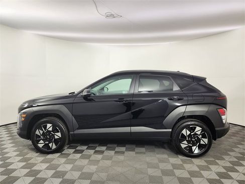 Certified 2025 Hyundai Kona SEL image 2