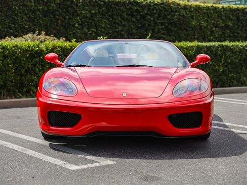 Used 2005 Ferrari 360 Spider RWD image 3
