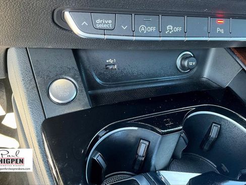 Used 2023 Audi A4 2.0T Premium image 31