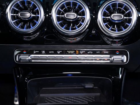 Certified 2026 Mercedes-Benz CLA 250 image 21