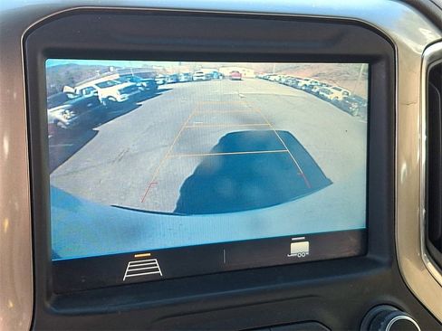 Used 2019 Chevrolet Silverado 1500 RST image 18