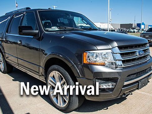 Used 2017 Ford Expedition EL Limited w/ Equipment Group 301A image 4