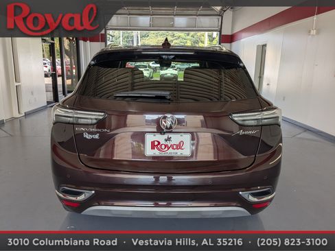 Used 2023 Buick Envision Avenir FWD image 3