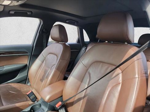 Used 2016 Audi Q3 2.0T Prestige image 9