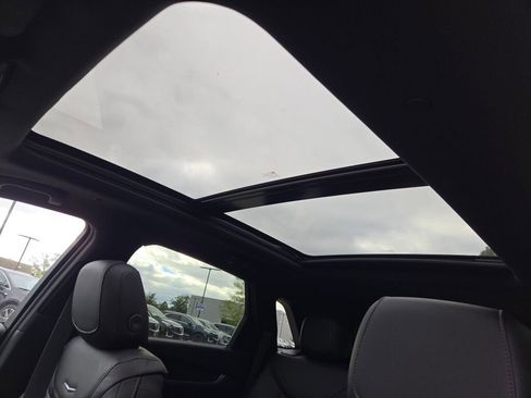 New 2025 Cadillac XT5 Premium Luxury w/ LPO, Floor Liner Package FWD image 24