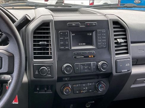 Used 2018 Ford F250 XL w/ STX Appearance Package image 6