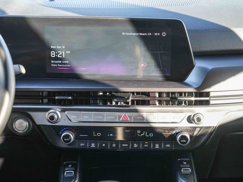 Used 2024 Kia Telluride S w/ S Sunroof Package image 15