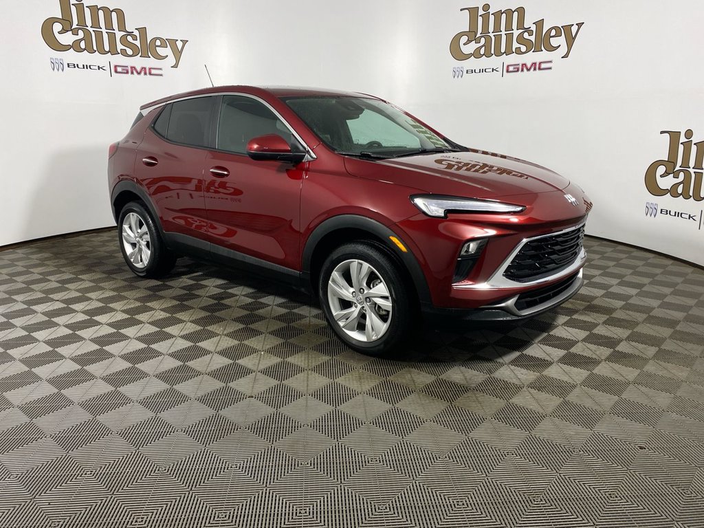 Used 2024 Buick Encore GX Preferred w/ Comfort Package AWD/4WD image 1