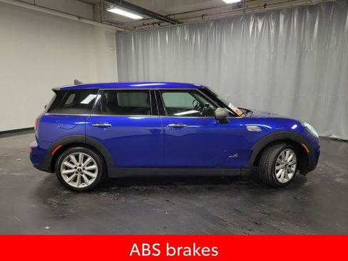 Used 2020 MINI Cooper Clubman S w/ Signature Upholstery Package image 9