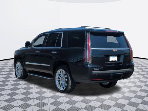 Certified 2020 Cadillac Escalade Luxury image 6
