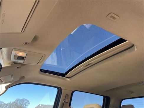 Used 2015 Ford F350 Lariat w/ Lariat Ultimate Package image 18