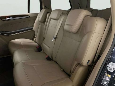 Used 2013 Mercedes-Benz GL 450 4MATIC image 66