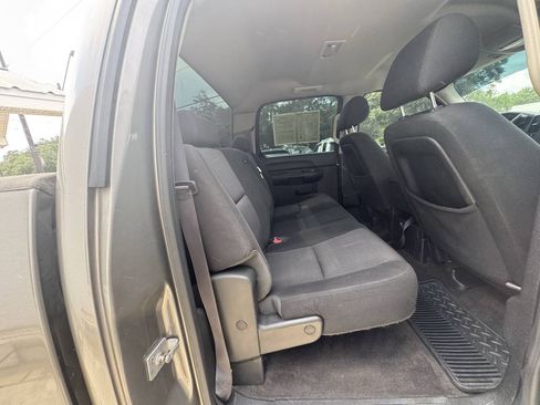 Used 2013 Chevrolet Silverado 2500 LT AWD/4WD image 10