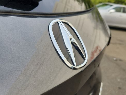 Certified 2025 Acura MDX SH-AWD image 31