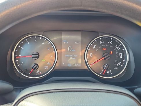 Used 2022 Toyota RAV4 XLE w/ Carpet Mat Package (TMS) image 28