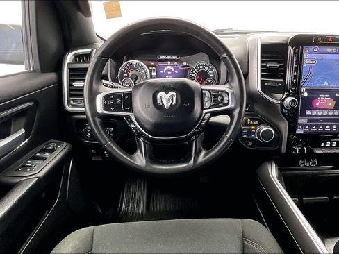Used 2025 RAM 1500 Big Horn AWD/4WD image 4
