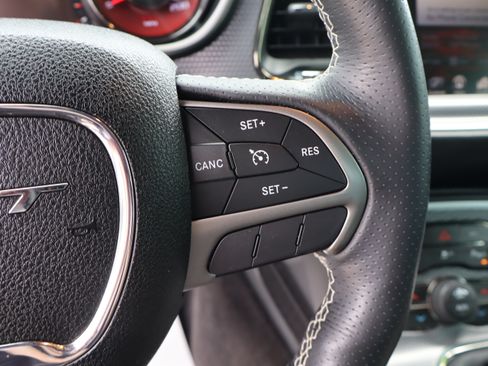 Used 2016 Dodge Challenger SRT Hellcat RWD image 20