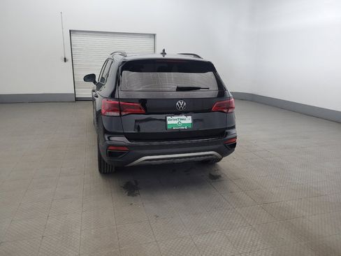 Used 2022 Volkswagen Taos S FWD image 6