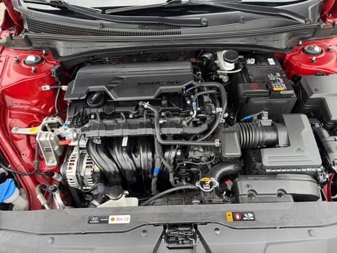 Used 2023 Hyundai Elantra SEL image 20