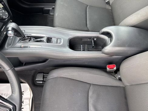 Used 2019 Honda HR-V Sport image 28