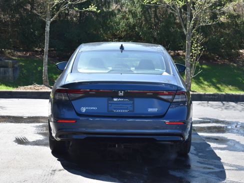 New 2026 Honda Accord Touring image 7