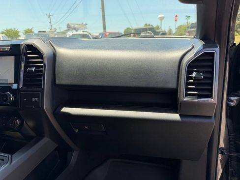 Used 2020 Ford F150 XLT w/ Equipment Group 302A Luxury AWD/4WD image 35