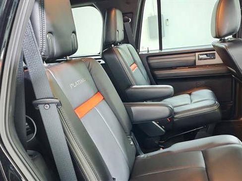 Used 2017 Ford Expedition Platinum RWD image 35