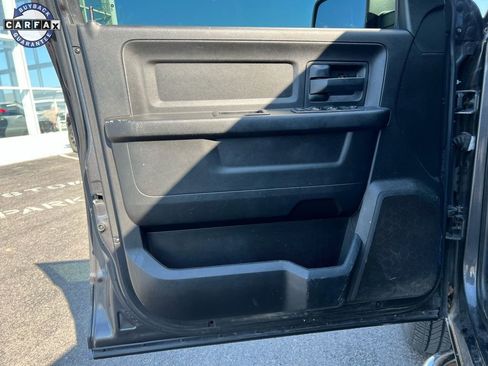 Used 2019 RAM 1500 Express w/ Express Value Package image 11