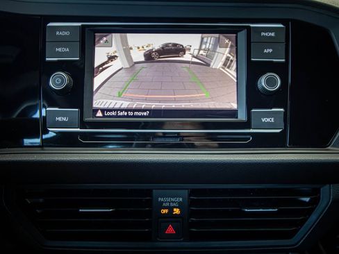 Used 2024 Volkswagen Jetta Sport FWD image 43
