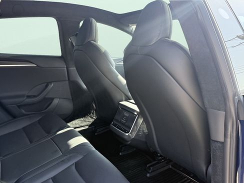 Used 2025 Tesla Model S AWD/4WD image 41