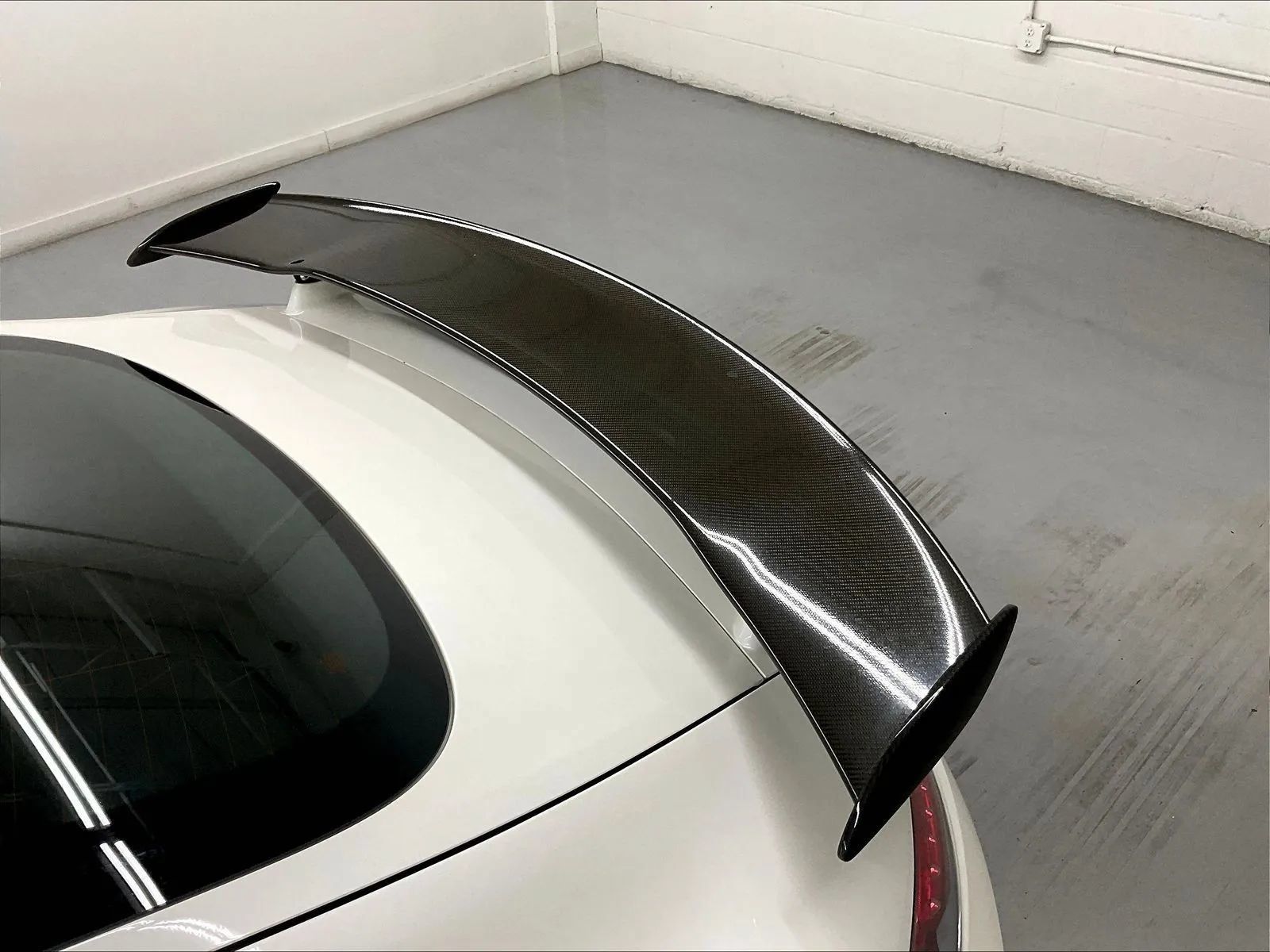 Used 2018 Mercedes-Benz AMG GT R image 26