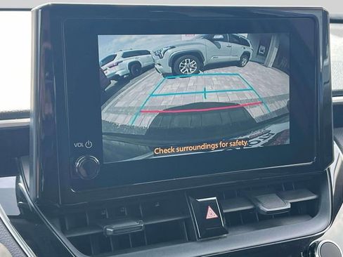 Certified 2023 Toyota Corolla Cross LE w/ Moonroof Package image 33