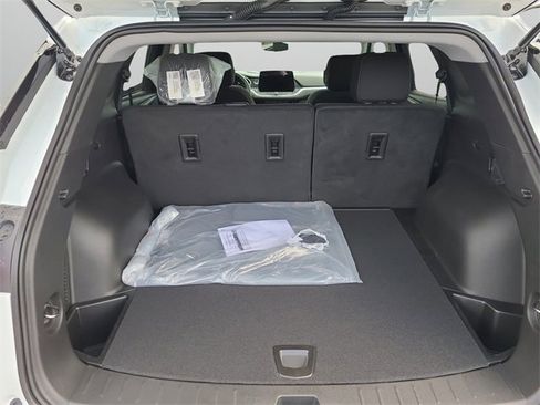 New 2025 Chevrolet Blazer LT w/ Midnight/Sport Edition image 7