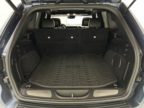 Used 2021 Jeep Grand Cherokee High Altitude AWD/4WD image 35