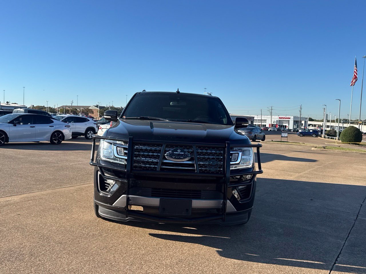 Used 2019 Ford Expedition XLT w/ Equipment Group 202A RWD image 7
