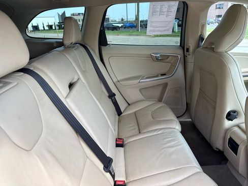 Used 2013 Volvo XC60 T6 image 43