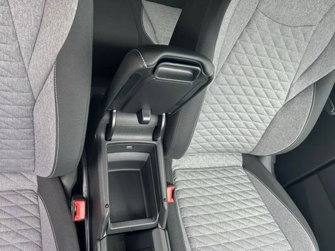 New 2026 Volkswagen Tiguan S FWD image 37
