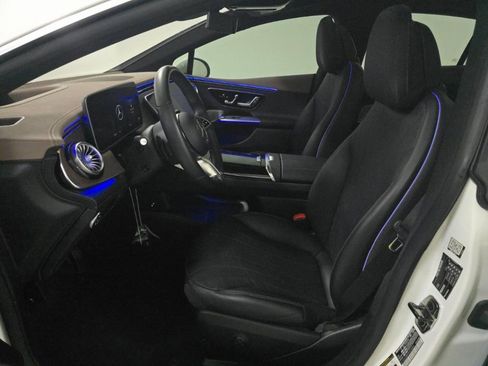 Used 2023 Mercedes-Benz EQE 350+ Sedan image 4