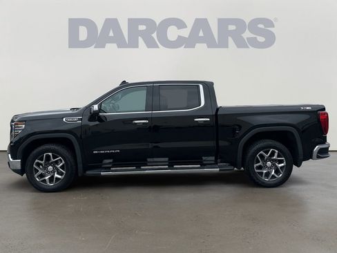 Used 2023 GMC Sierra 1500 SLT w/ SLT Premium Package image 4