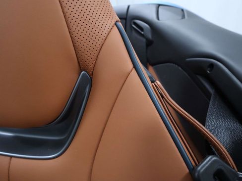 Certified 2022 Ferrari Portofino M image 35