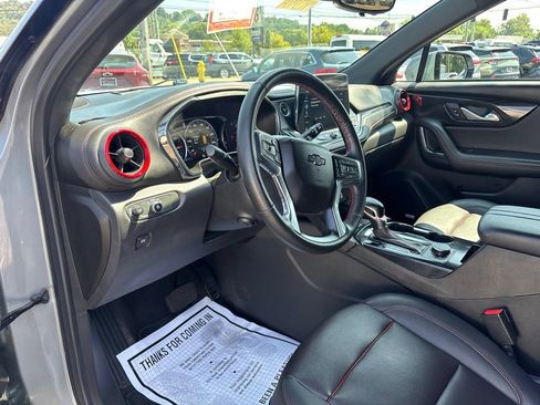 Used 2024 Chevrolet Blazer RS w/ Driver Confidence II Package FWD image 17