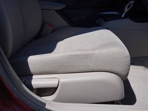 Used 2012 Honda Civic LX image 18
