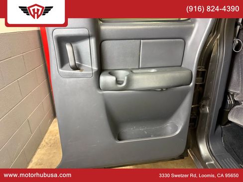 Used 2002 GMC Sierra 1500 2WD Extended Cab image 44